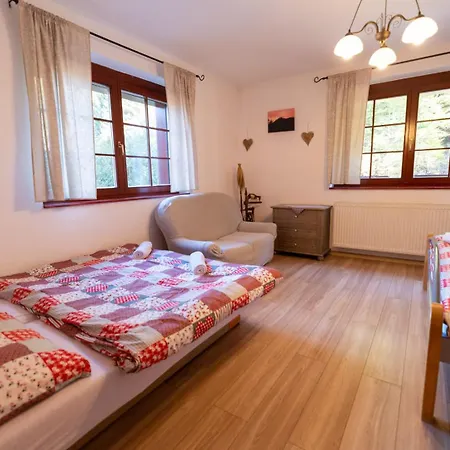 Tatil Evi Zazrivsky Dvor
