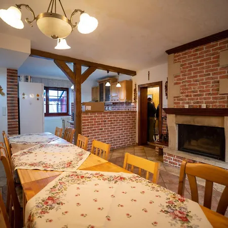 Tatil Evi Zazrivsky Dvor