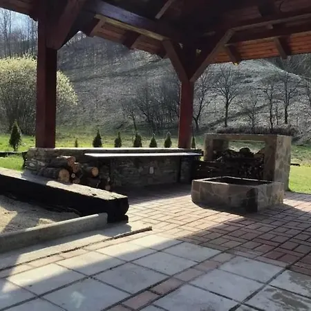 Tatil Evi Zazrivsky Dvor